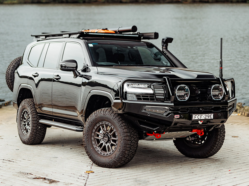 Toyota Prado | Black Rock Rambler Gunmetal Grey Black Ring Wheels